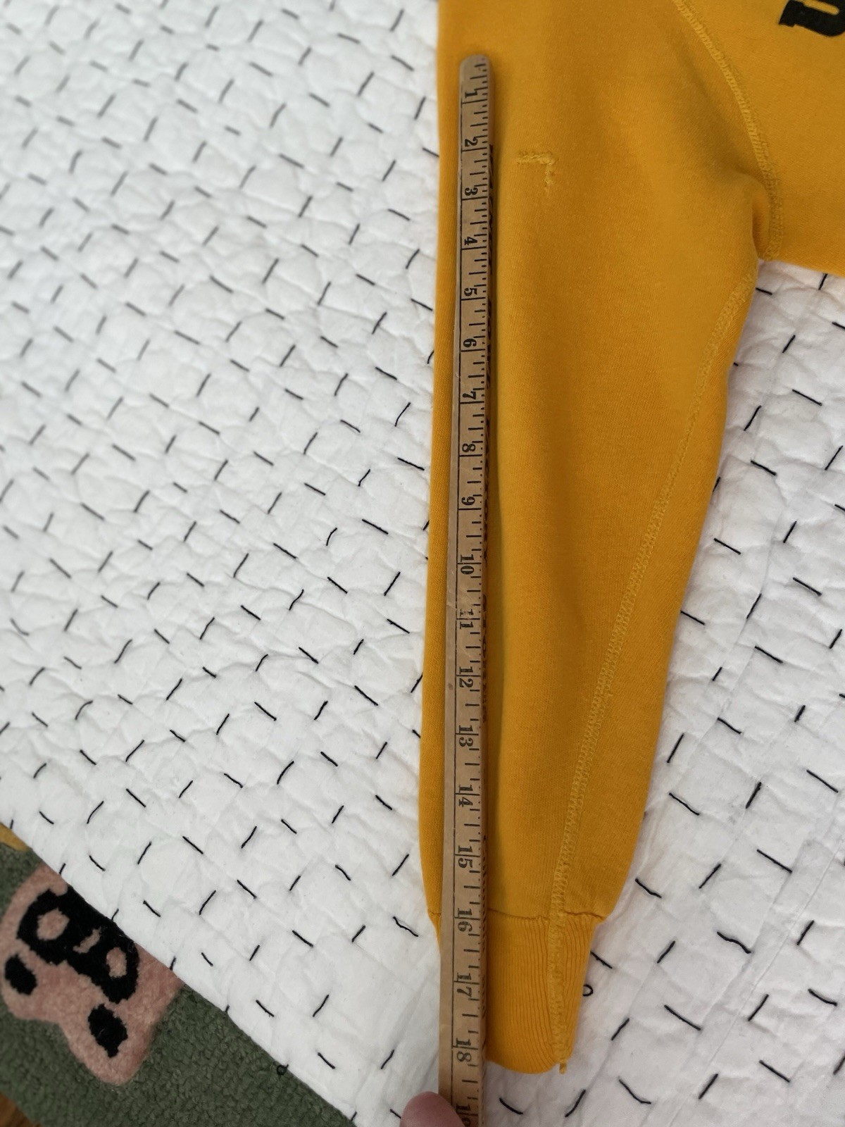 Vintage XS Sweatshirt 70s Artex University Missouri Mizzou Raglan Crewneck GUC