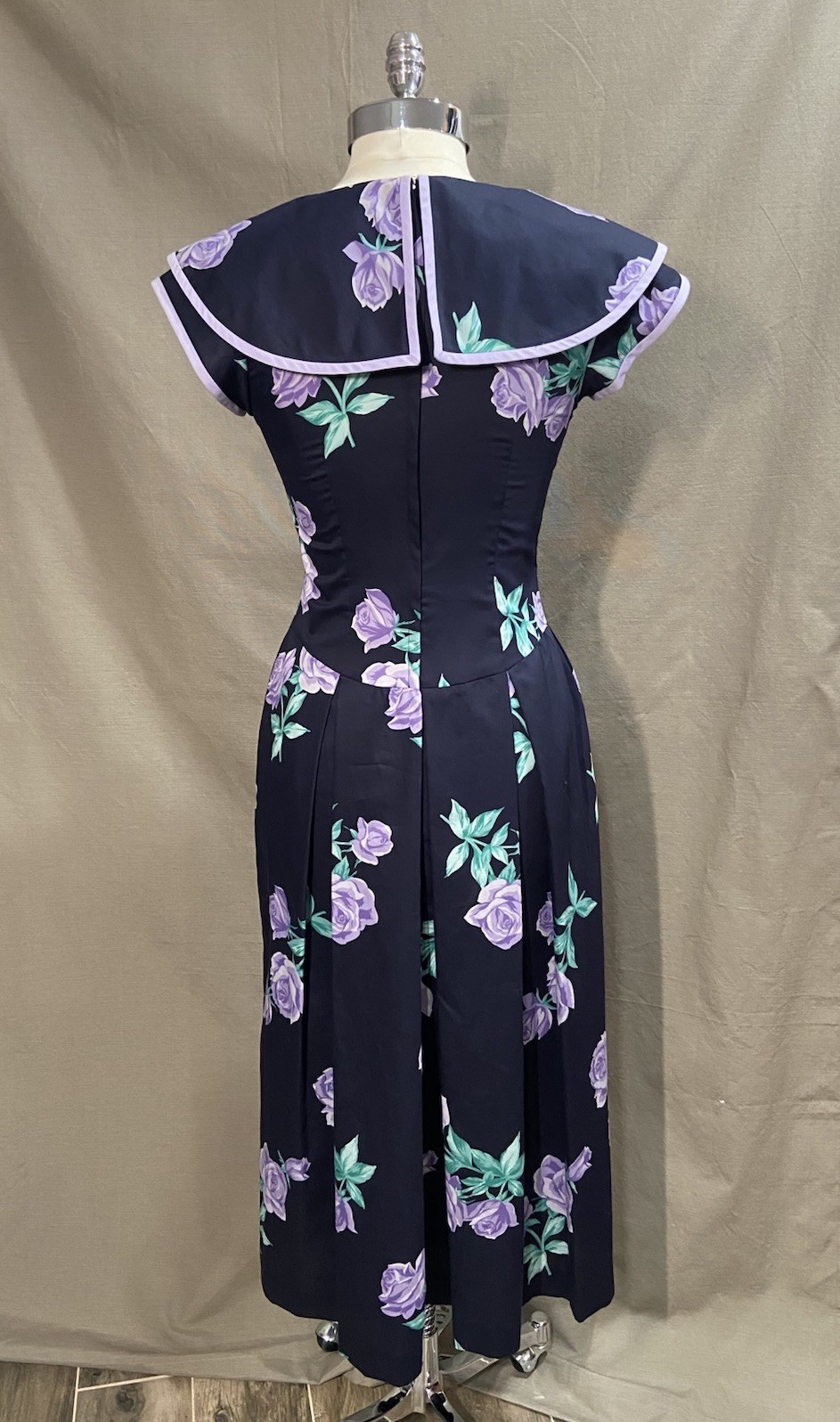 Vintage 1980’s Kathryn Conover Saks Fifth Avenue Navy Purple Floral Dress NWT