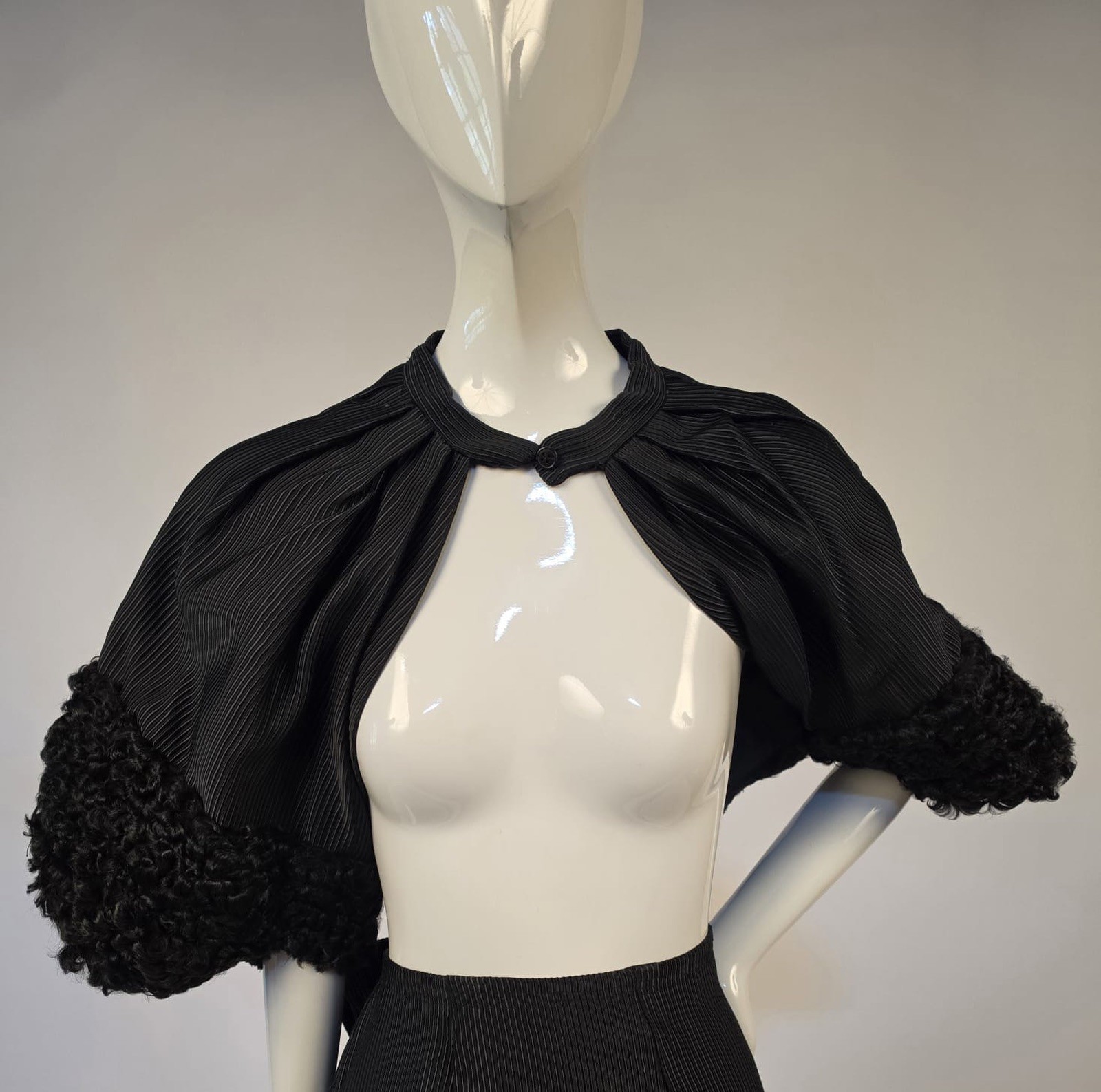 LATE 1930’S THICK BLACK SILK FAILLE SUIT W PERSIAN LAMB TRIMMED CAPE W ARMHOLES