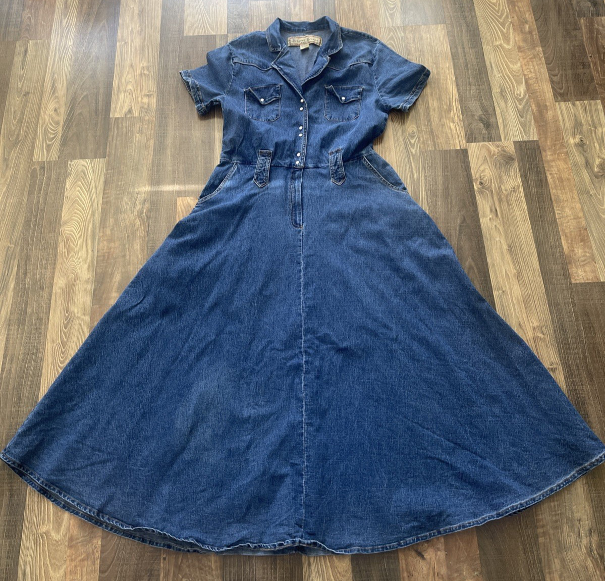 Desert Diva by Sherry Holt 90’s Vintage Denim Western Pearl Snap Dress Size L