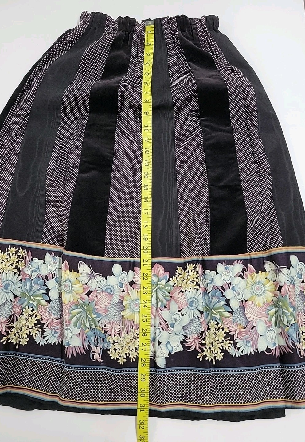 Vintage Mr. Hank Black Patch Butterly Garden Floral Boho Cottagecore Skirt