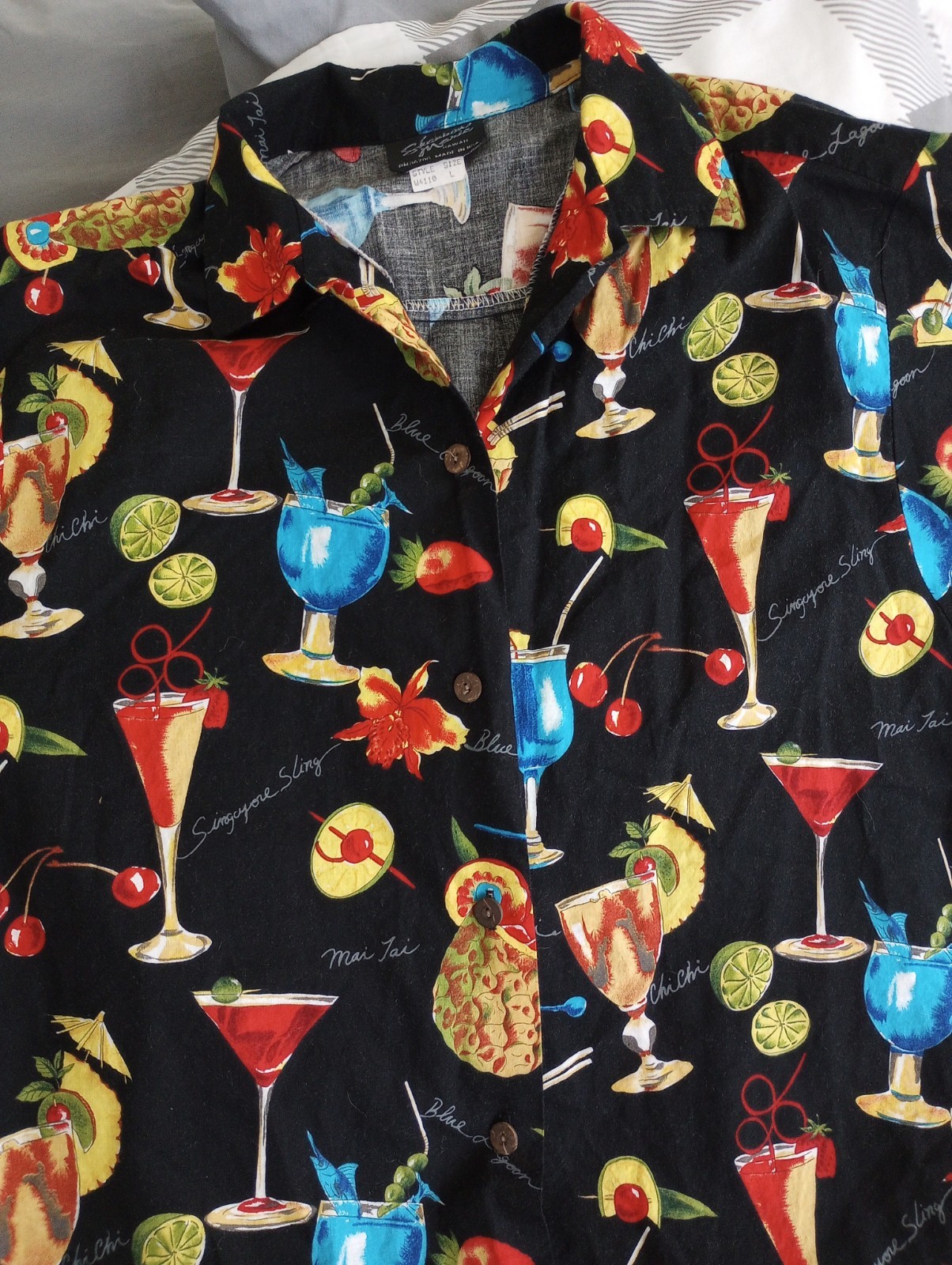Women’s VTG Shannon Marie Hawaii Cocktail Print Top Large