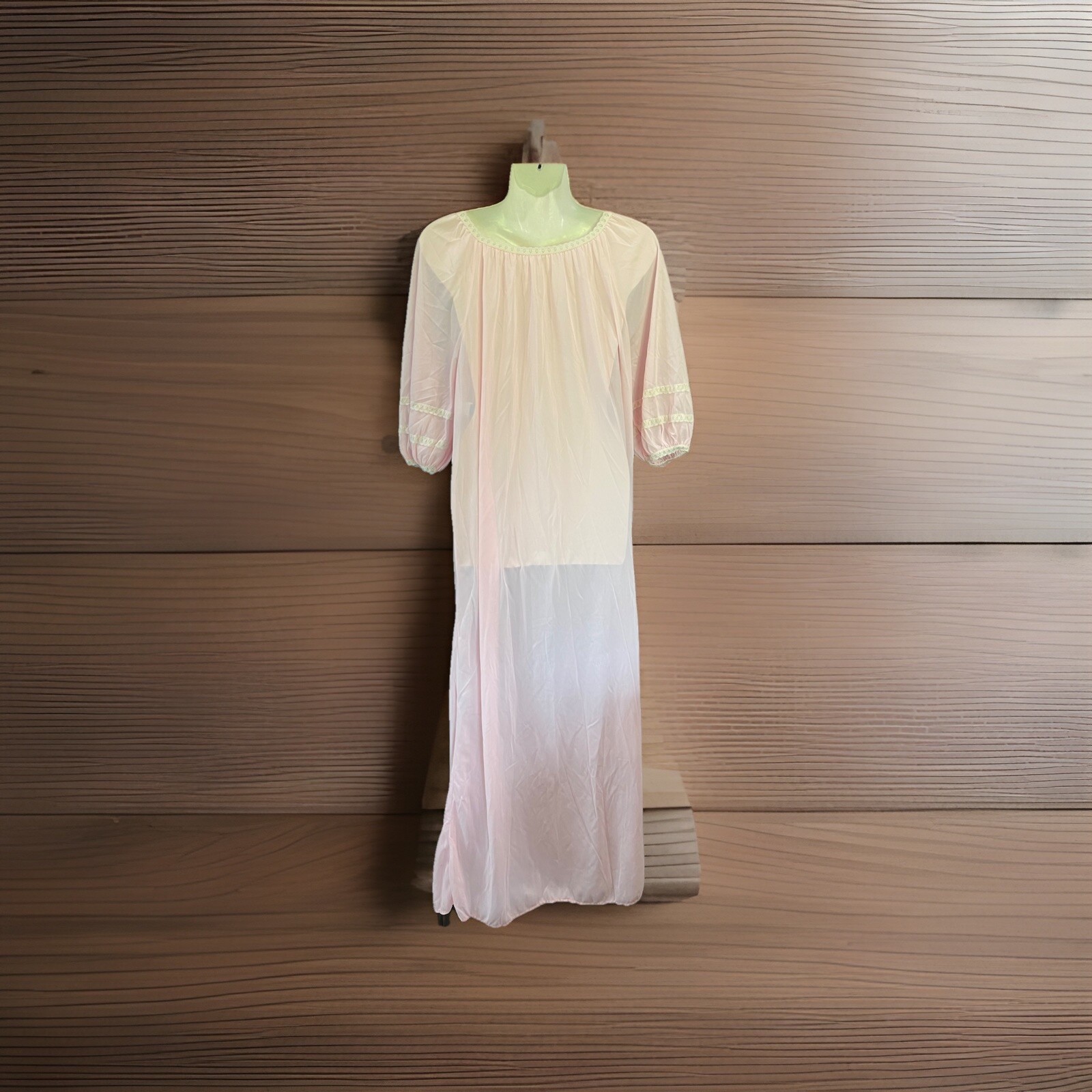 Vintage GLENCRAFT Size Small Pink Nylon Long Nightgown Nightie Lace Trim –