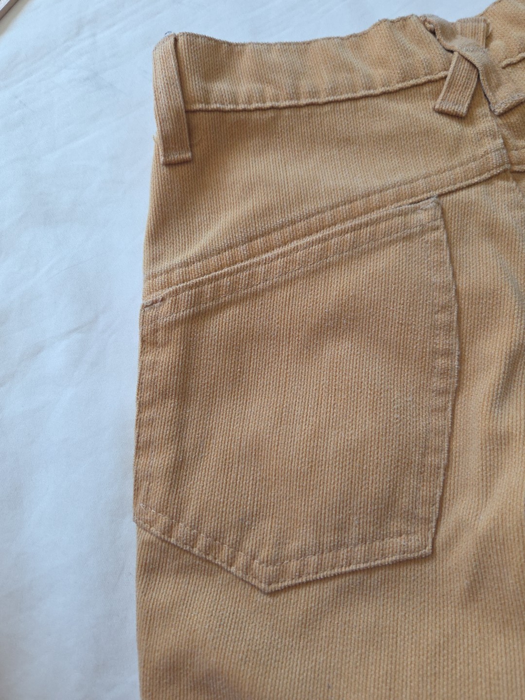 Vtg 1976 Levi’s 747 Student Bell Bottoms Tan Corduroy 24×29 EUC Talon 42 RARE