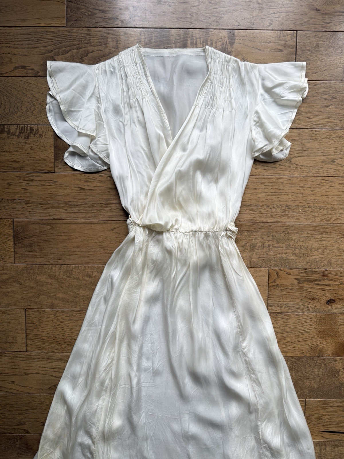 Regal 1930s-1940’s Candlelight Ivory Silk Satin Dress Wedding Gown Bridal Gown