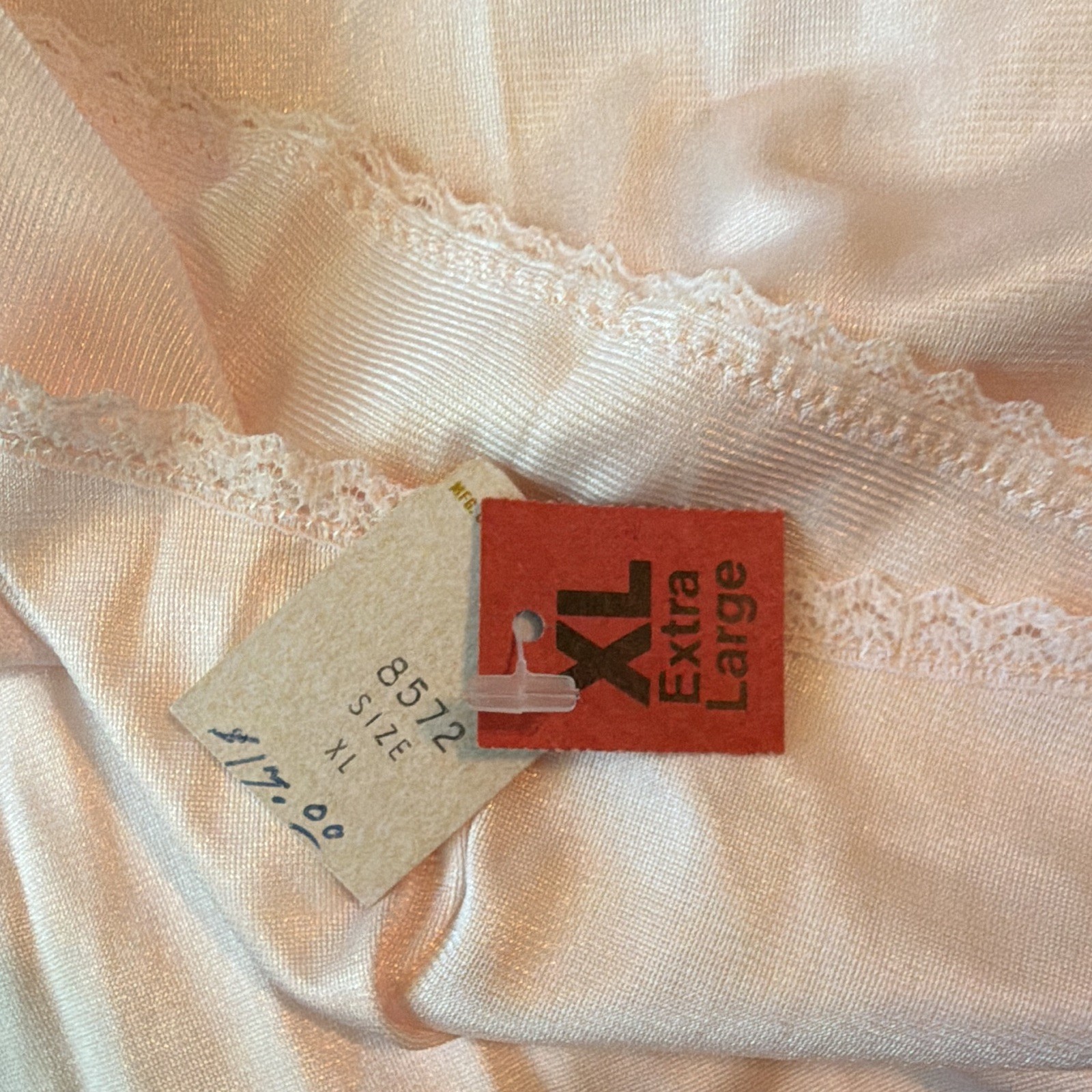 Vintage blush pink nylon nightgown-delicate white lace bodice – Made In USA – XL