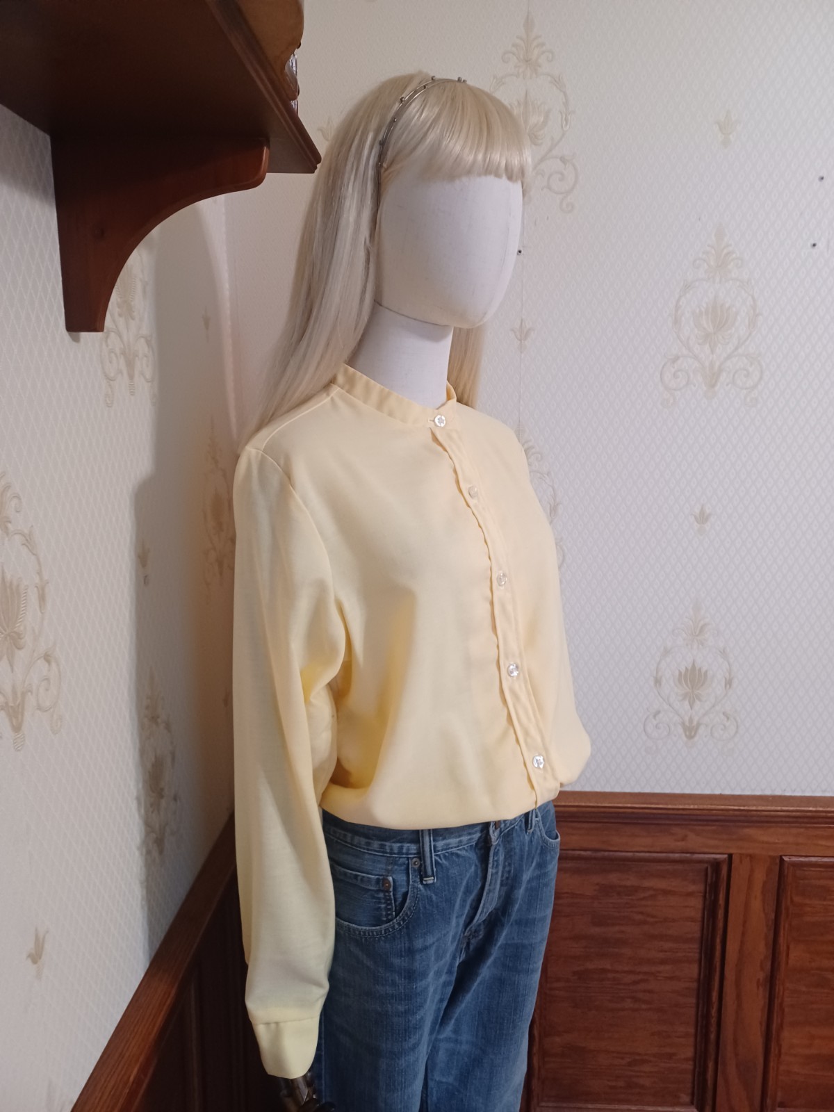 Vintage 1960s/70s Butter Yellow Cotton Blend Mandarin Collar Cottagecore Top