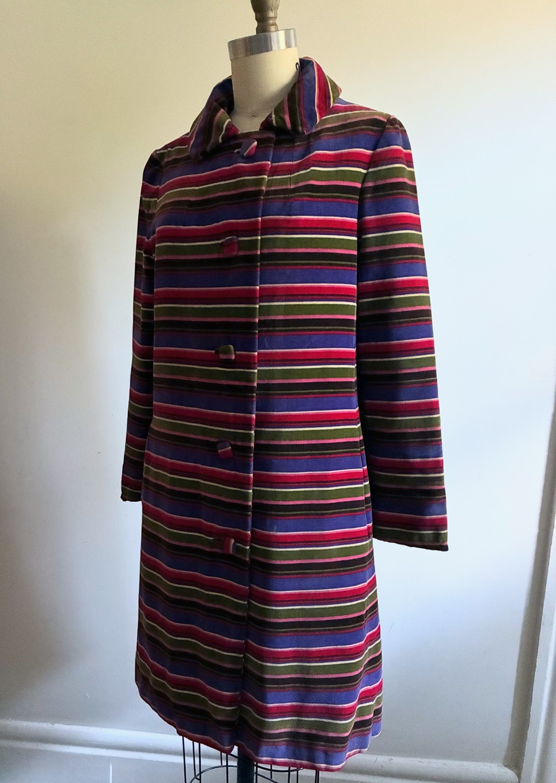 Vintage 1960s Womens Striped Velveteen Coat Butterscotch Lining Petite A-line