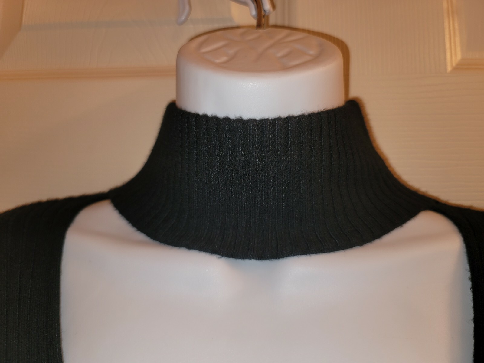 Black/Blue Stretch Choker Collar Sweater Sz S By Missy Fashion. Vintage 2004.