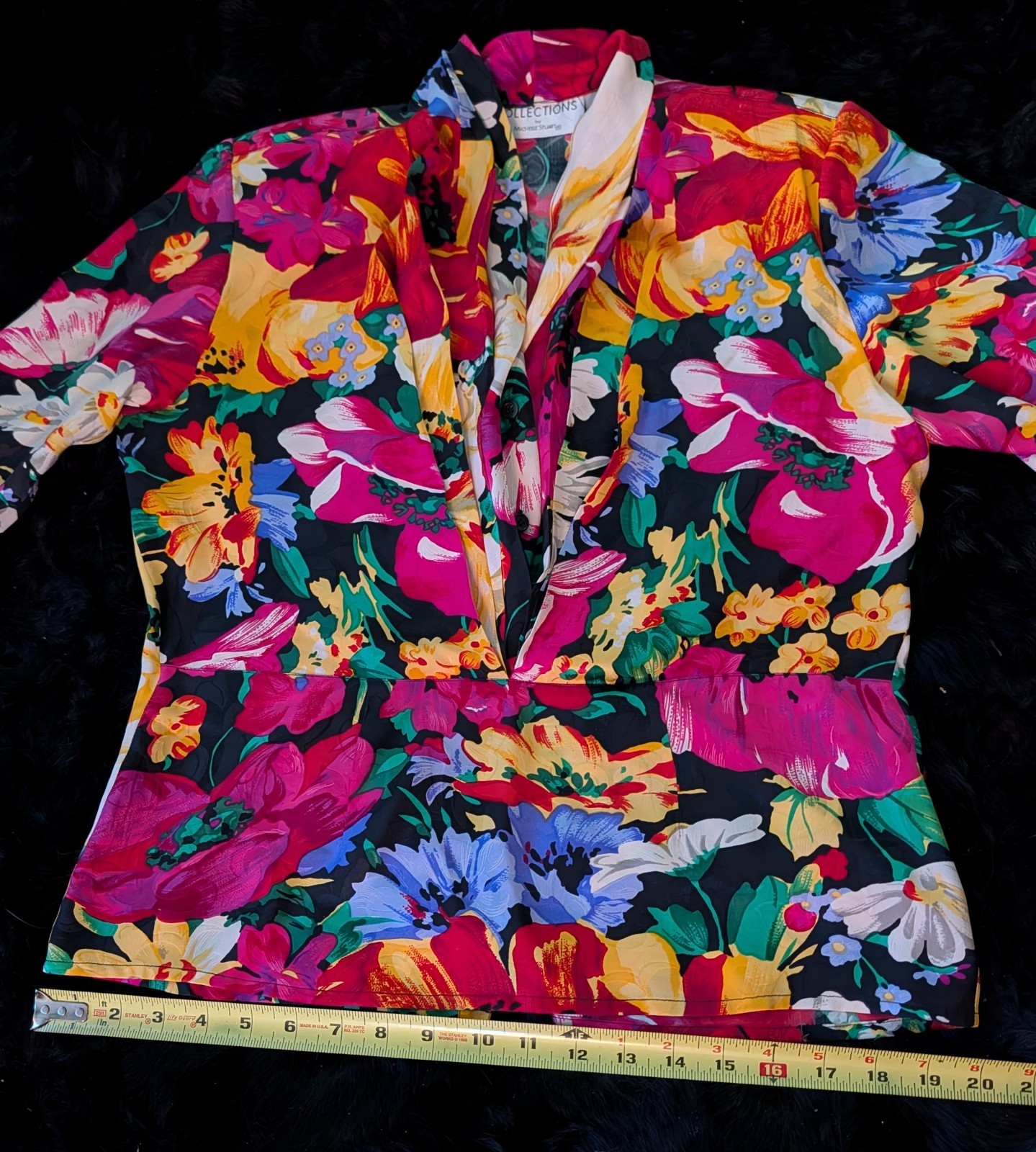 Michelle Stuart VTG Silk Top Sz 8 Peplum Waist Deep V Neck Vibrant Tropic Floral
