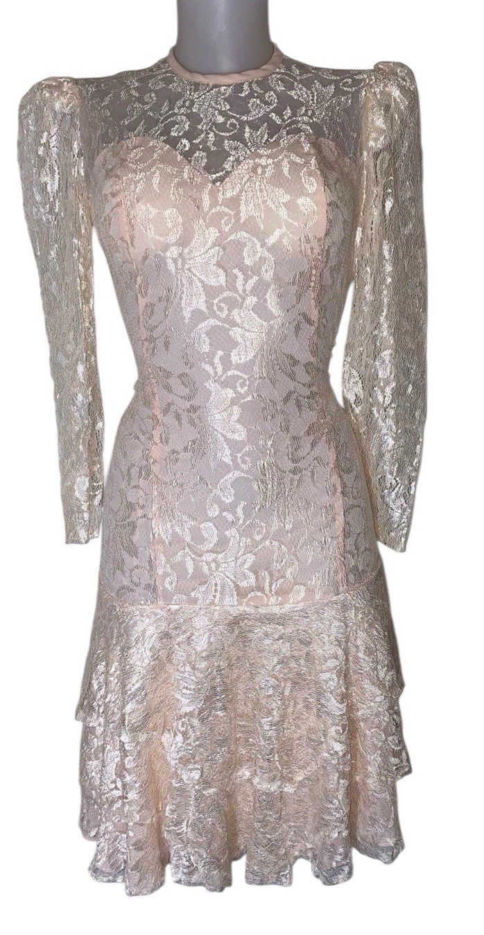 Vtg 80s Womens Victorian Ivory Lace Ruffle Prairie Prom Wedding Dress Sz 8 FLAW