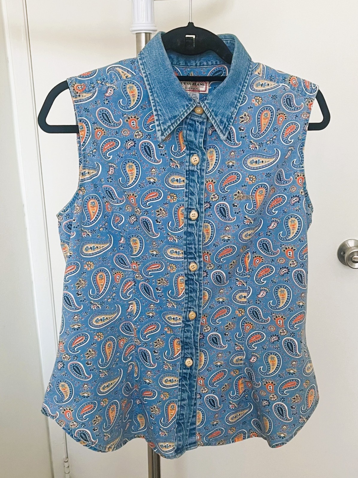 Vintage 90s Guess Jeans Sleeveless Button Down Shirt Paisley Denim Collar USA