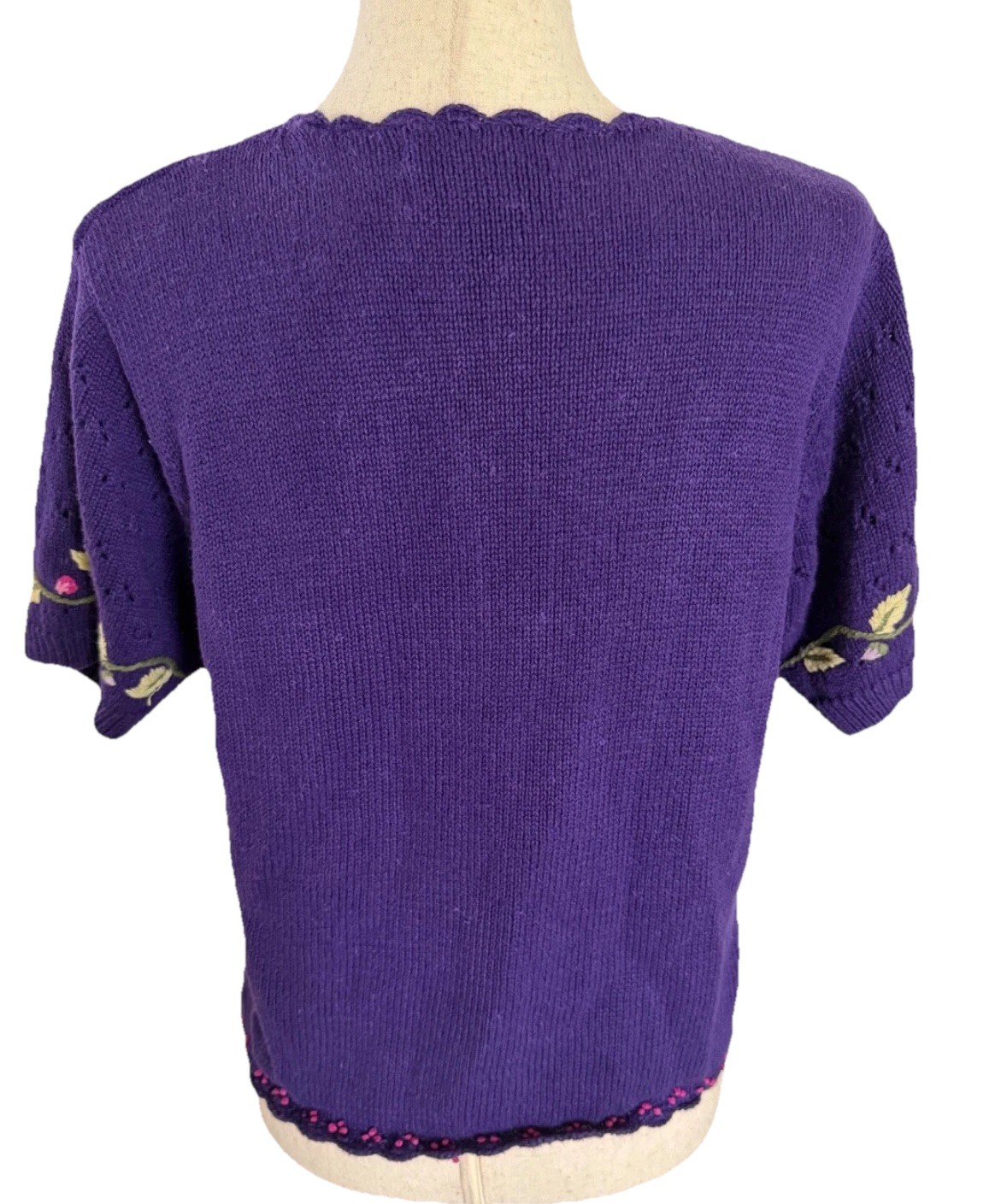 Vintage 90s Hand Embroidered Medium Purple Floral Top Boho Artisan CottageCore