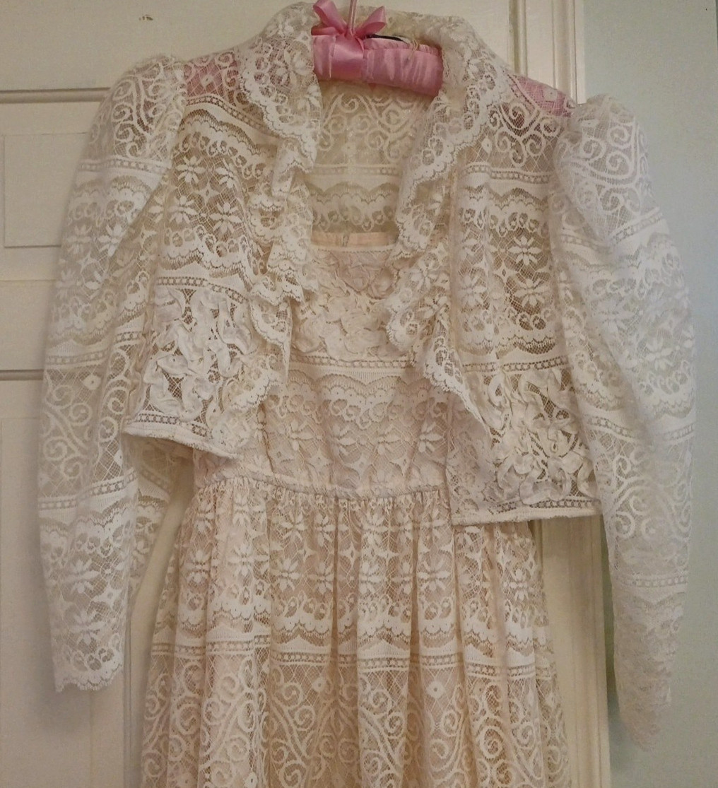 Vtg FAB 60s Themes Cream Lace Ribbon Dress & Jacket 2 pc set Party Wedding XS