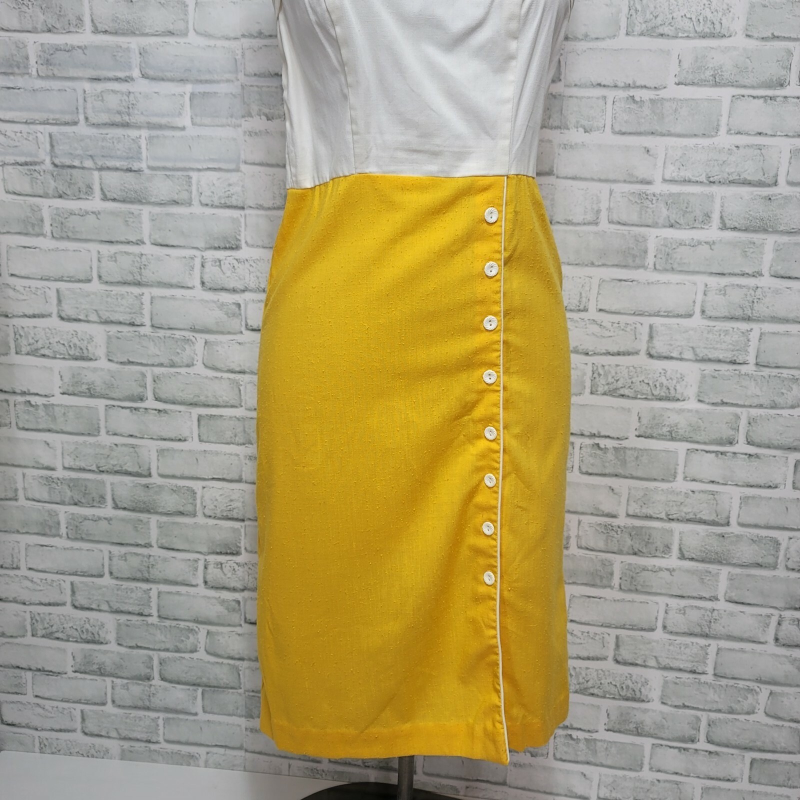 Vintage 80s Trivia Charms Hollywood Yellow White Two Piece Dress Jacket Set
