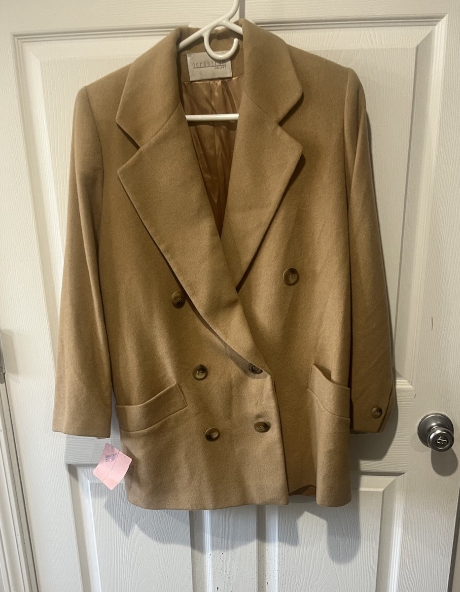 Vintage Nordstrom Gallery Fleurette 100% Camel Hair Satin Lined Jacket Blazer