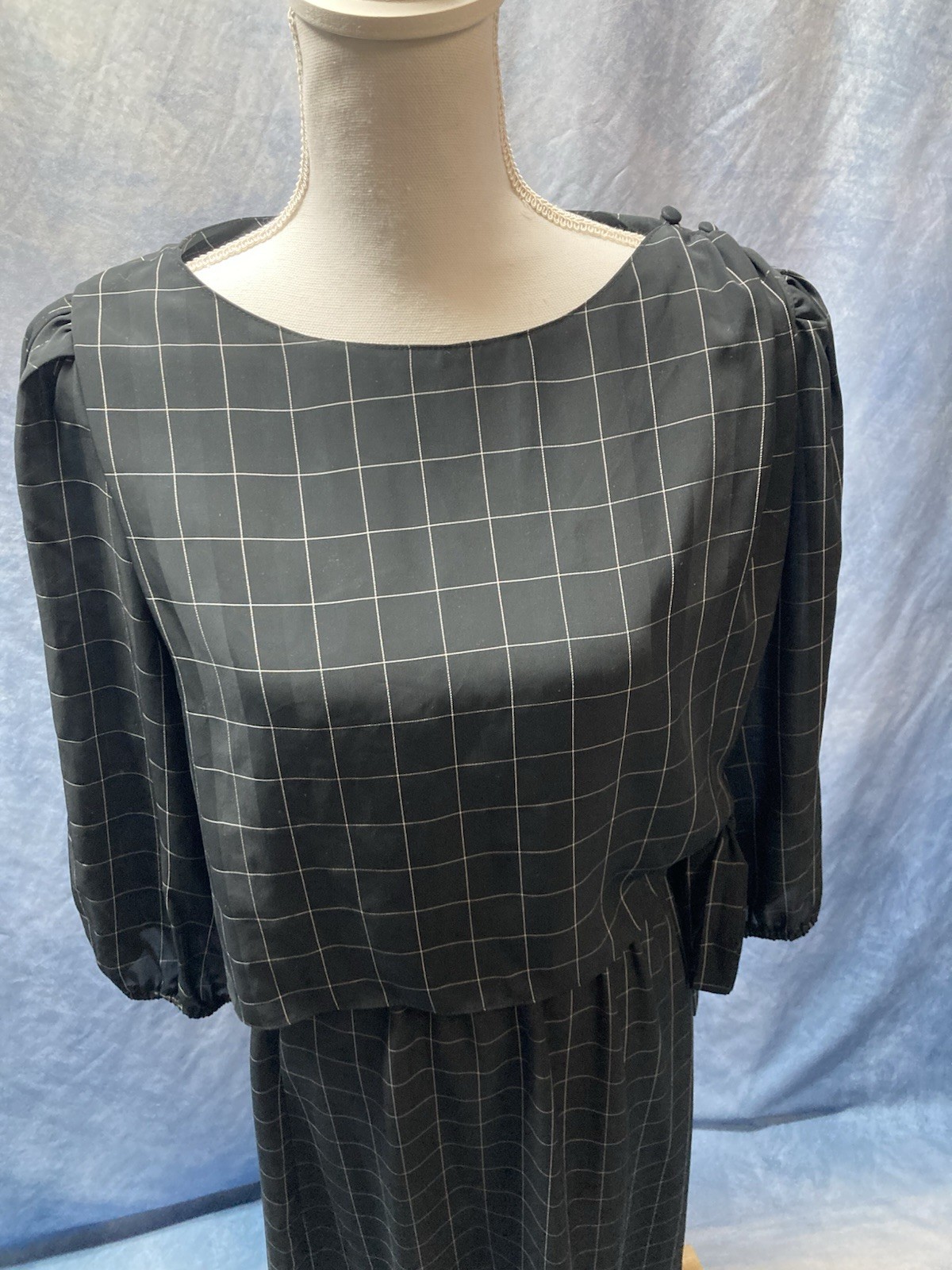 Vintage 1970s Lady Carol Of New York Women’s Dress Black Layered Geometric Flowy