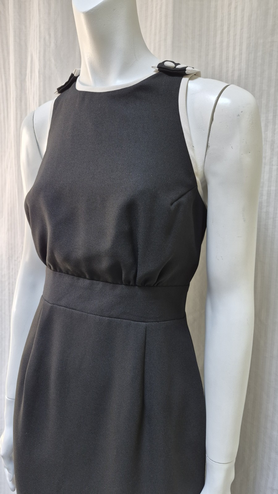 Vintage 1990’s DATIANI Black White Trim Button Back Dress – Size XS/S – EUC