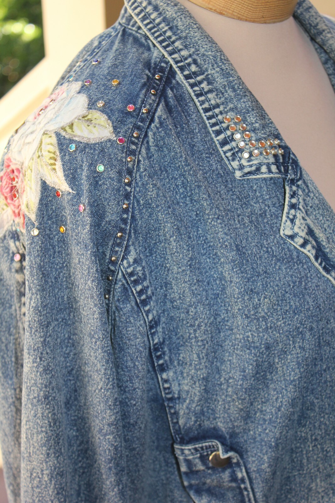 Vintage Denim 1980s Studded ladies M Jean Jacket floral bedazzle blue 90s floral