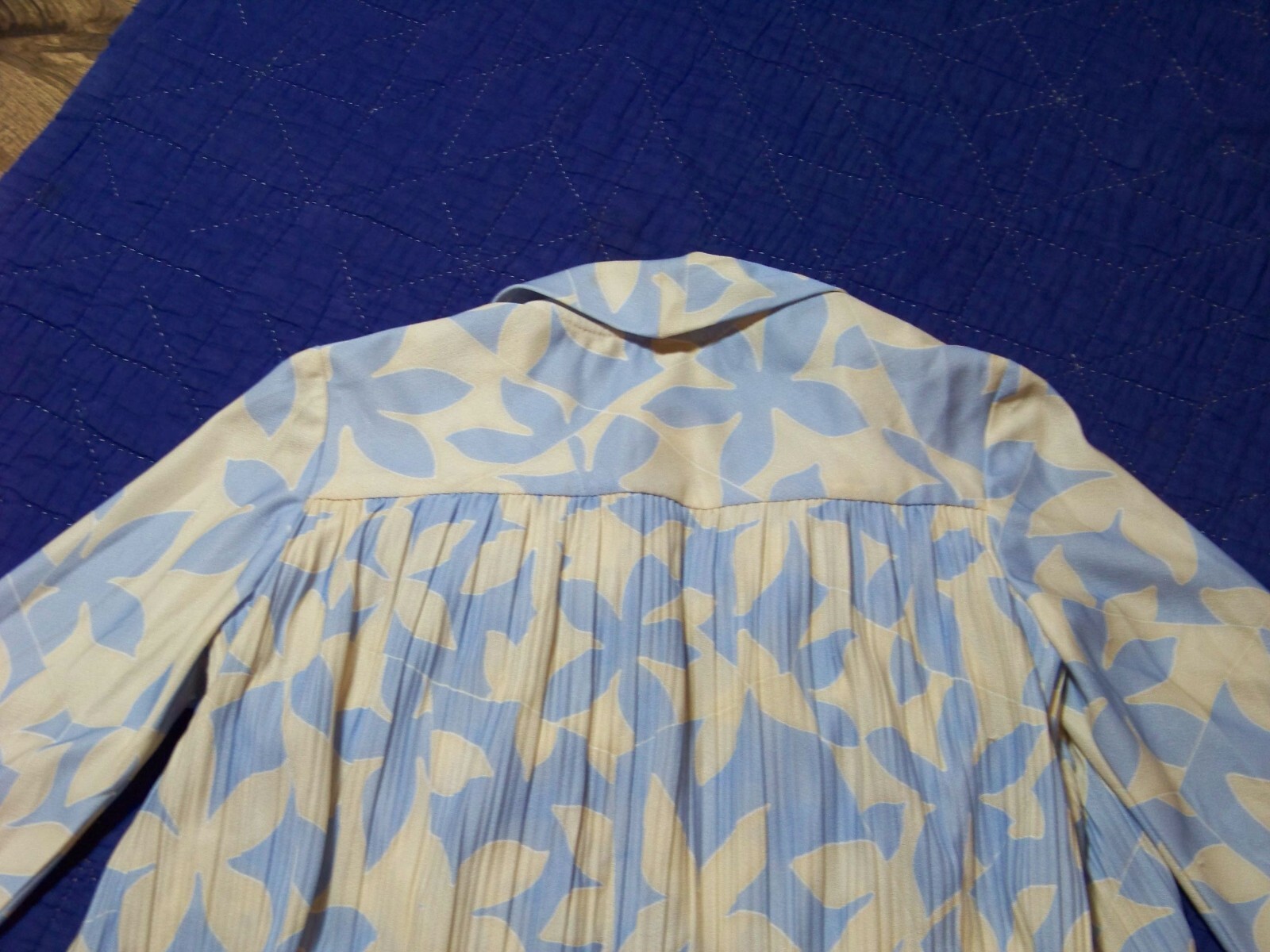Women’s Vintage Laura Gene Fashions Dress – M-L (see Measurements)