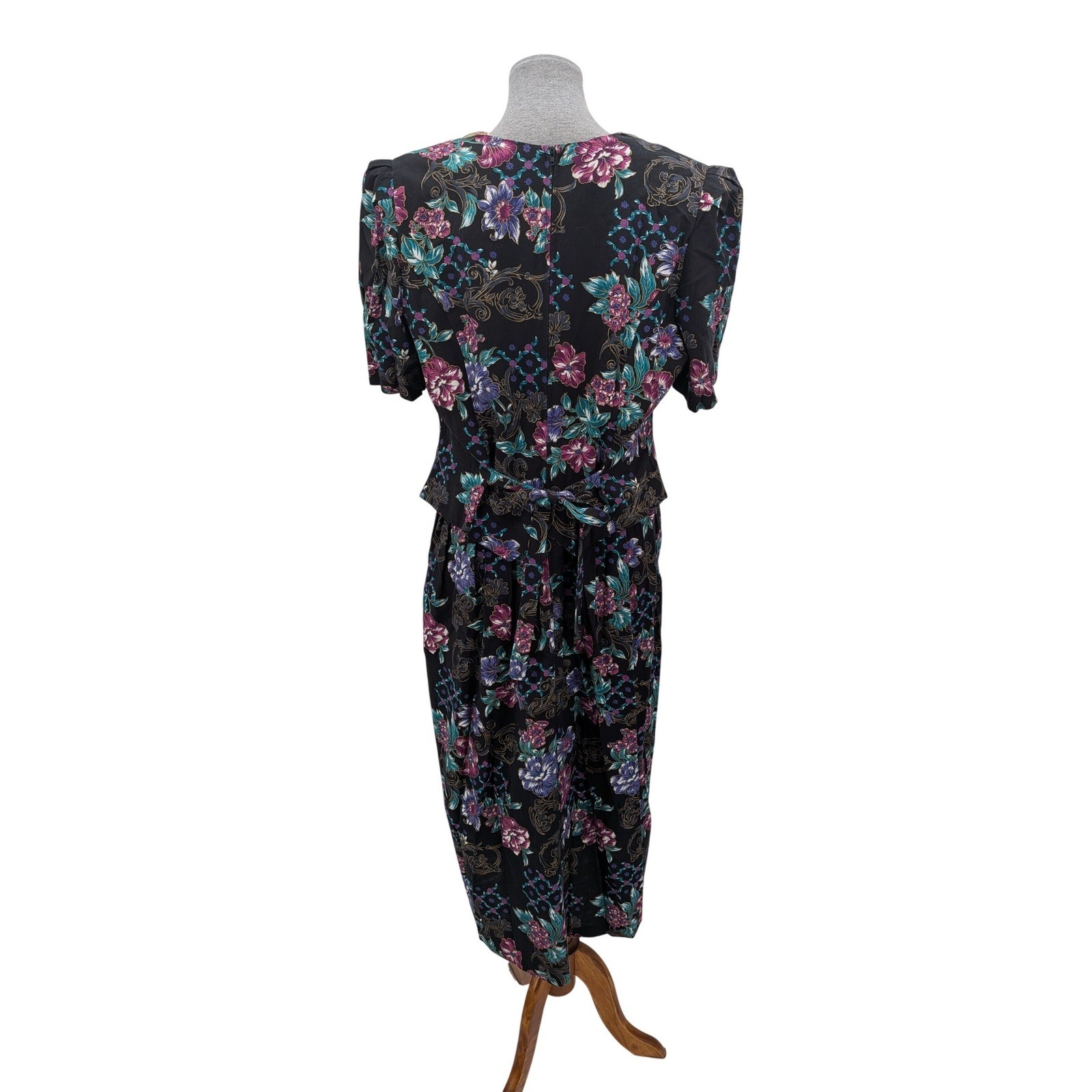 Tradwife Cottagecore Vintage Y2K Miss Dorby BlackFloral Lace Pearl 16 MaxiDress