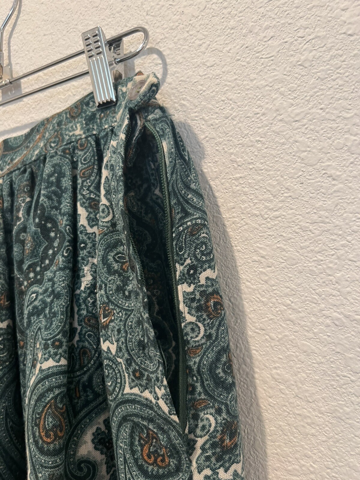 Vintage 60s Summit Of Boston Teal Paisley Circle Skirt Pleated Size 12?