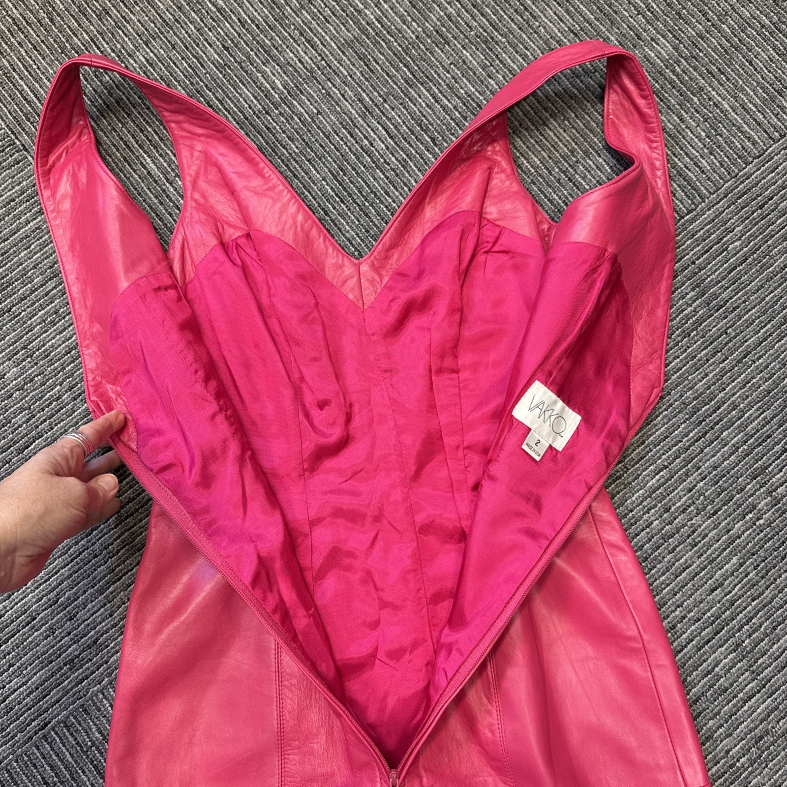 VTG 90’s Vakko Pink Leather Body Con sleeveless Barbie dress size 02
