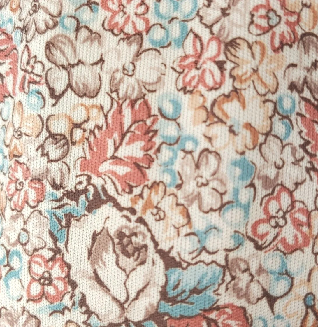 Vintage Brown/Rust/Blue Floral Sleeveless Top with Collar 40″ Bust Sz LG?