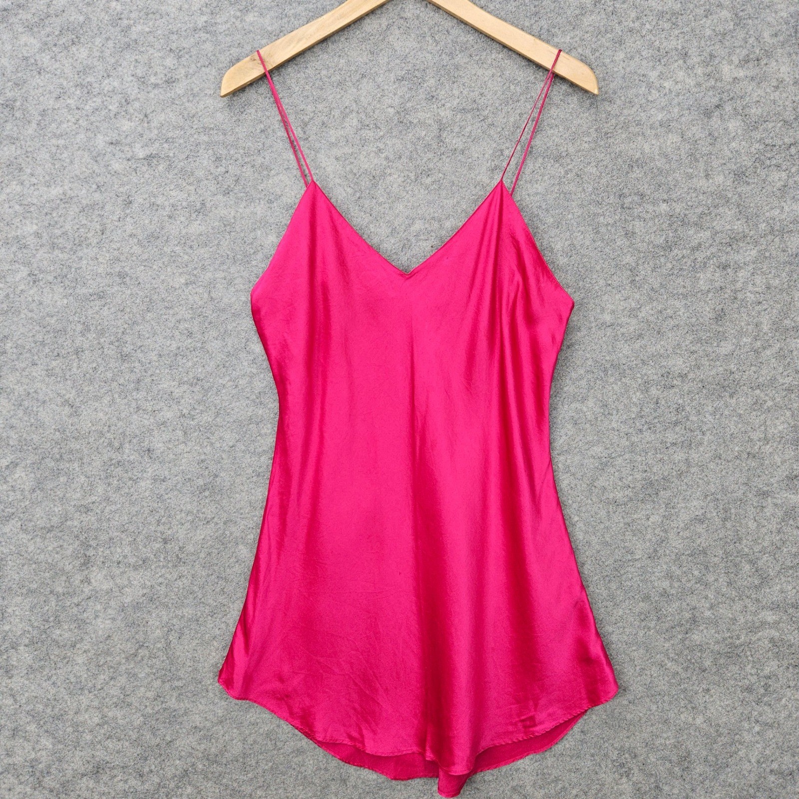 Victoria’s Secret Women’s Pink Nightie Top Size L Silk Vintage Gold Label V-Neck