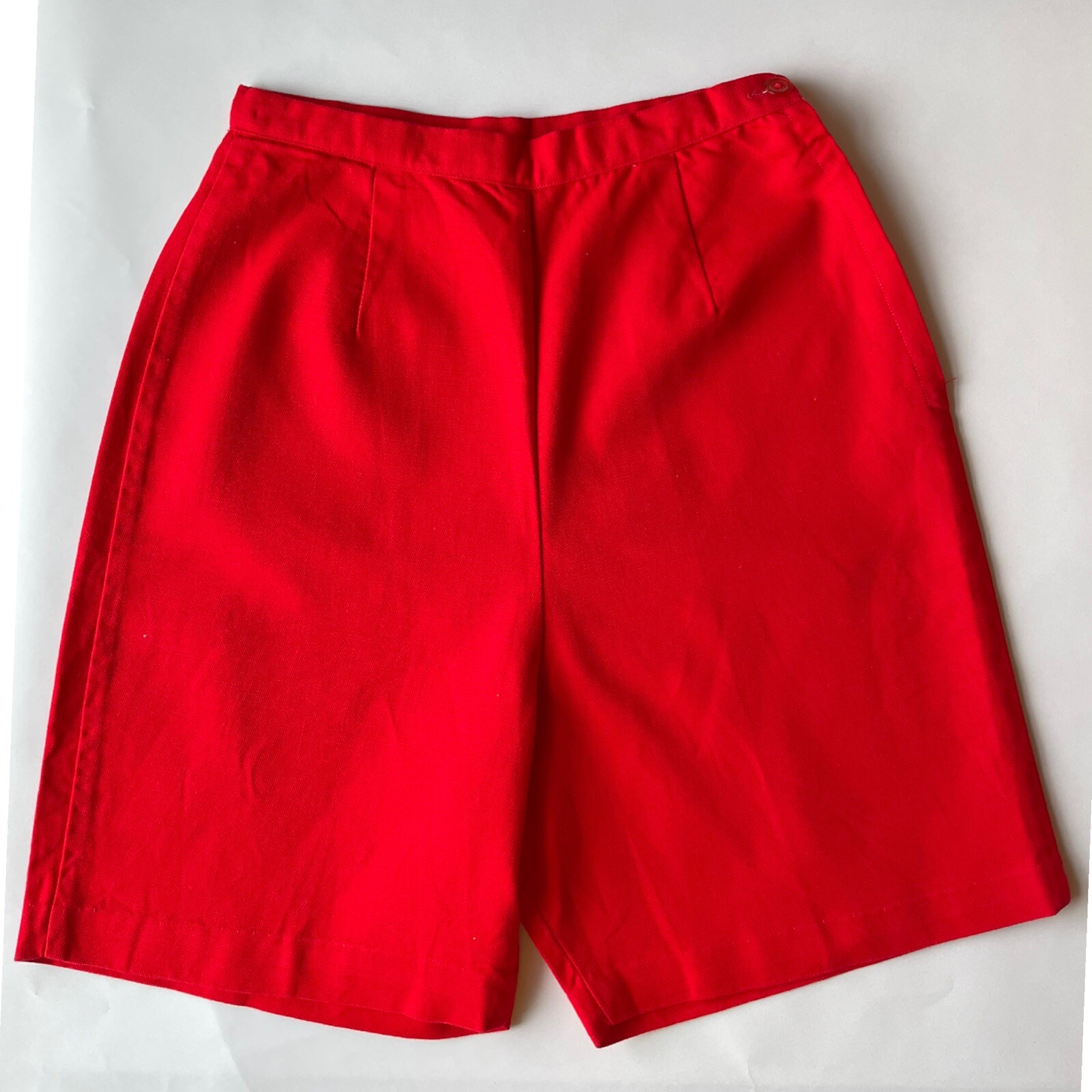 vintage 50s high waisted red Long bermuda shorts XS Donkenny Resort wear EUC
