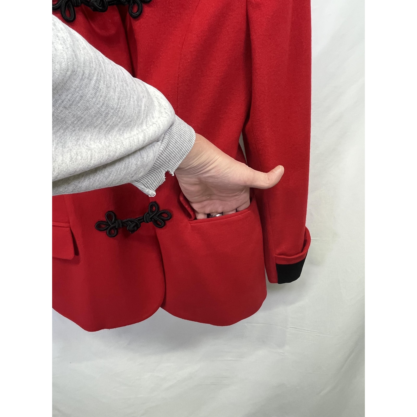 VTG Casual Corner Red 100% Wool Womens Padded Shoulder Blazer Jacket Size 4