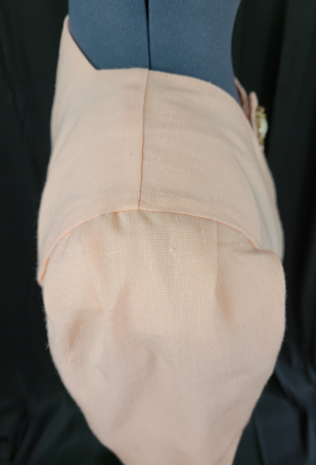 Vintage Peach Linen-Look Sheath Dress w Large Accent Buttons Size M?