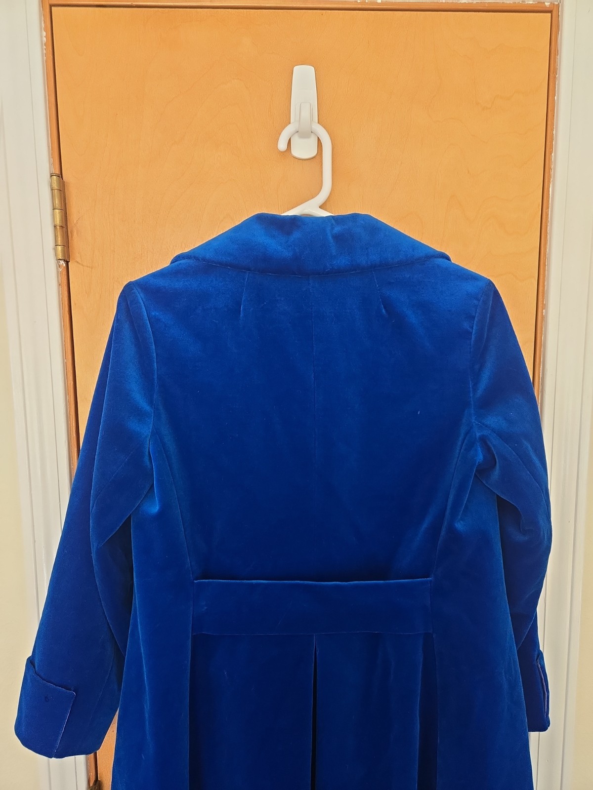 Surrey Classics 1960’s Double Breasted Blue Velvet Coat Size 8 Rare