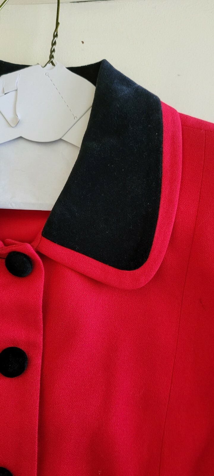 Vtg David Brooks Womens Red Blazer Jacket Velvet Trim Sz 6 Made In USA