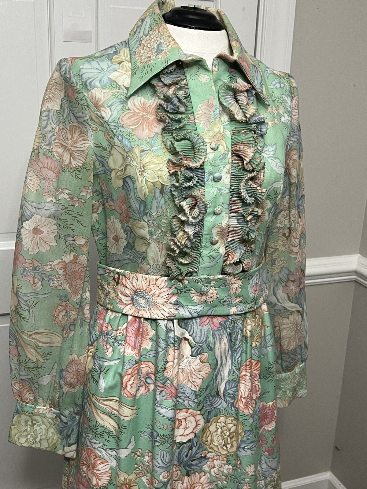 Vtg Eleanor Brenner Floral Long Sleeve 60’s Maxi Dress, Ruffles 32” Waist MCM