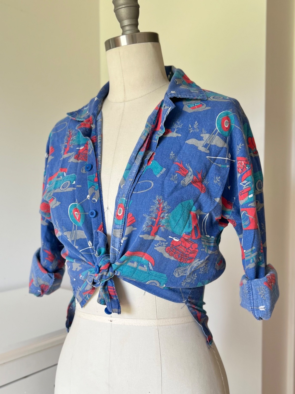 Vintage 1980s Novelty Print Retro Camping Kids Shirt Or Womens XS S Health-tex