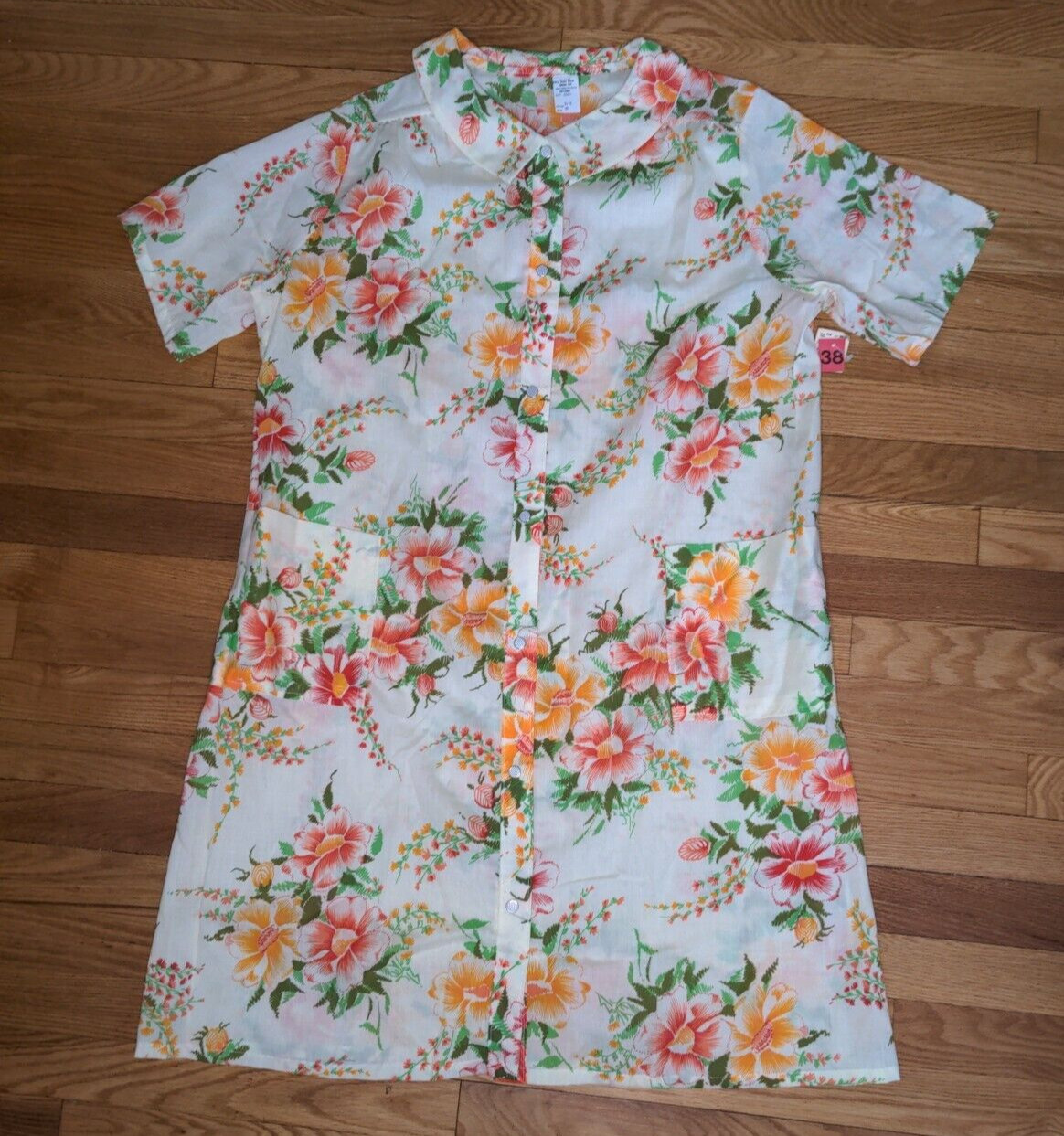 Vintage JCPenney’s Mod Floral House Coat Large Dress Mrs. Roper Cotton Poly