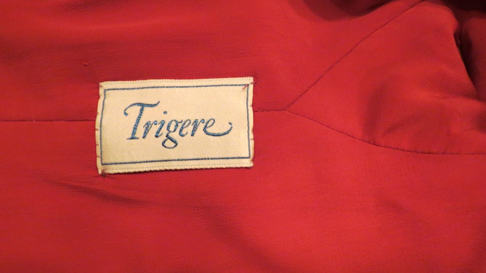 Pauline Trigere Extremely rare 1940’s designer wool and velvet coat. US size M