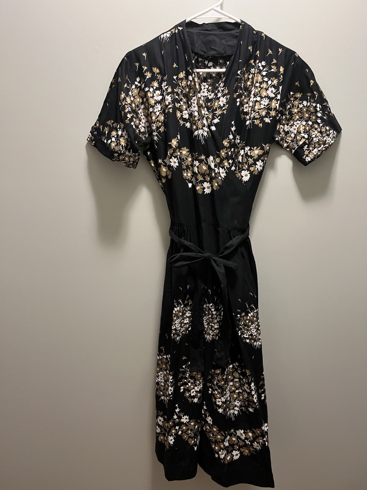 Vintage 1950s Gold Black Wrap Dress