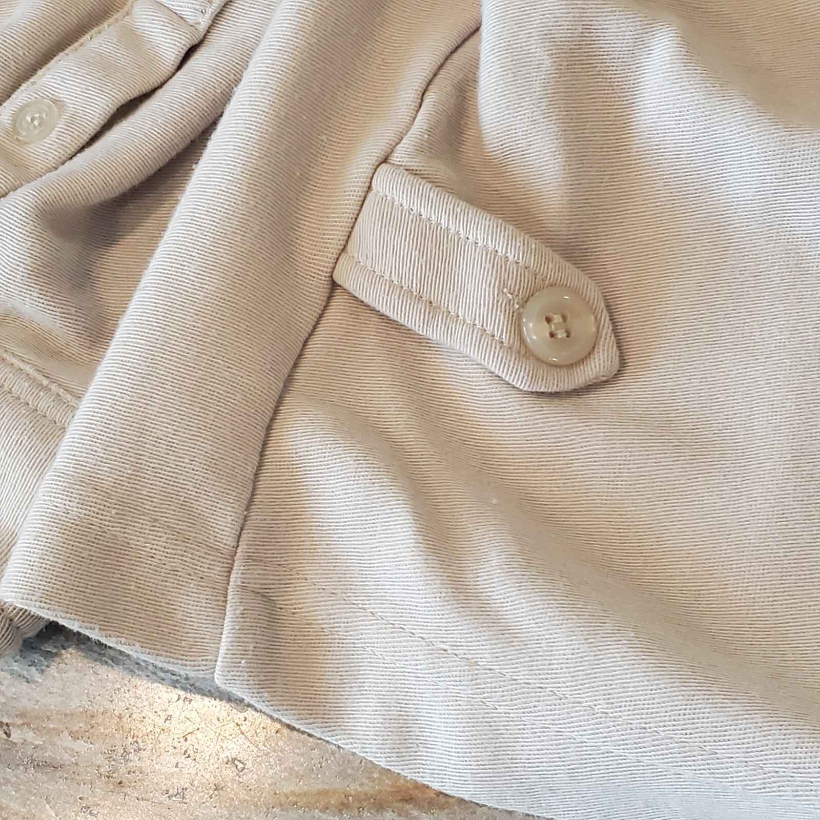 Vintage Large Cream Shirt Jacket Nature Flower Neutral Earth Tones Button Up