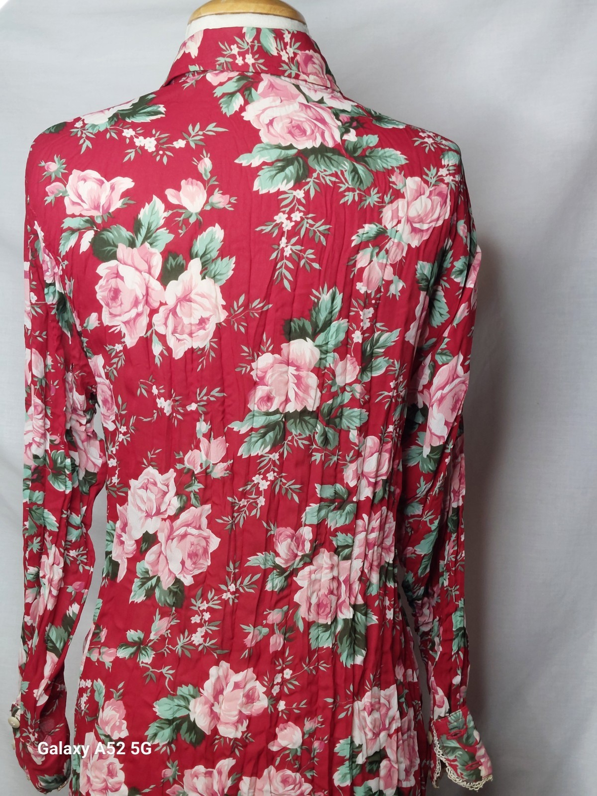 Vintage GUESS Jeans Floral Blouse USA S Red Pink Roses Button Up 90s Cottagecore