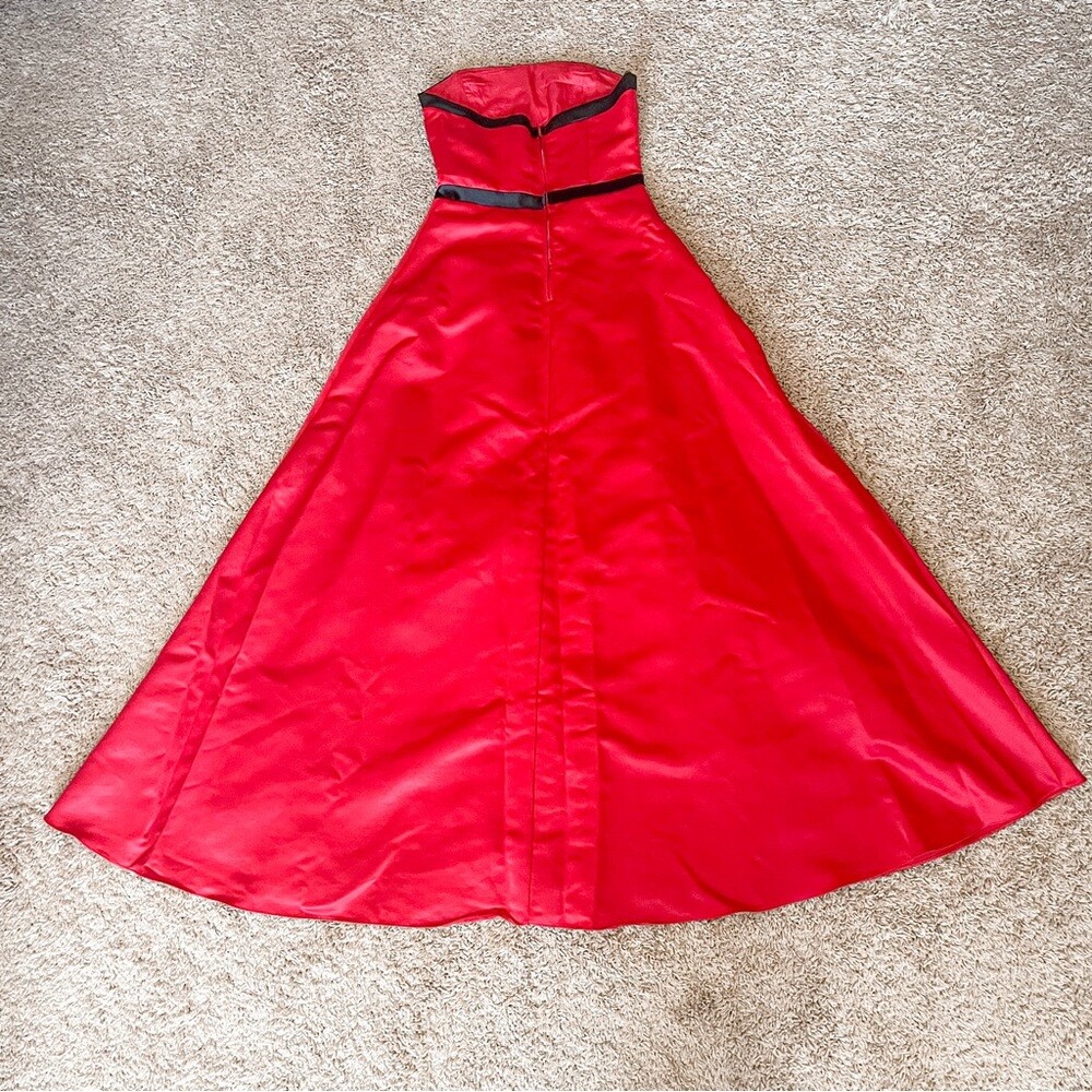 Vintage Let’s Fashion Red and Black Strapless Formal Party Dress Gown Size XS