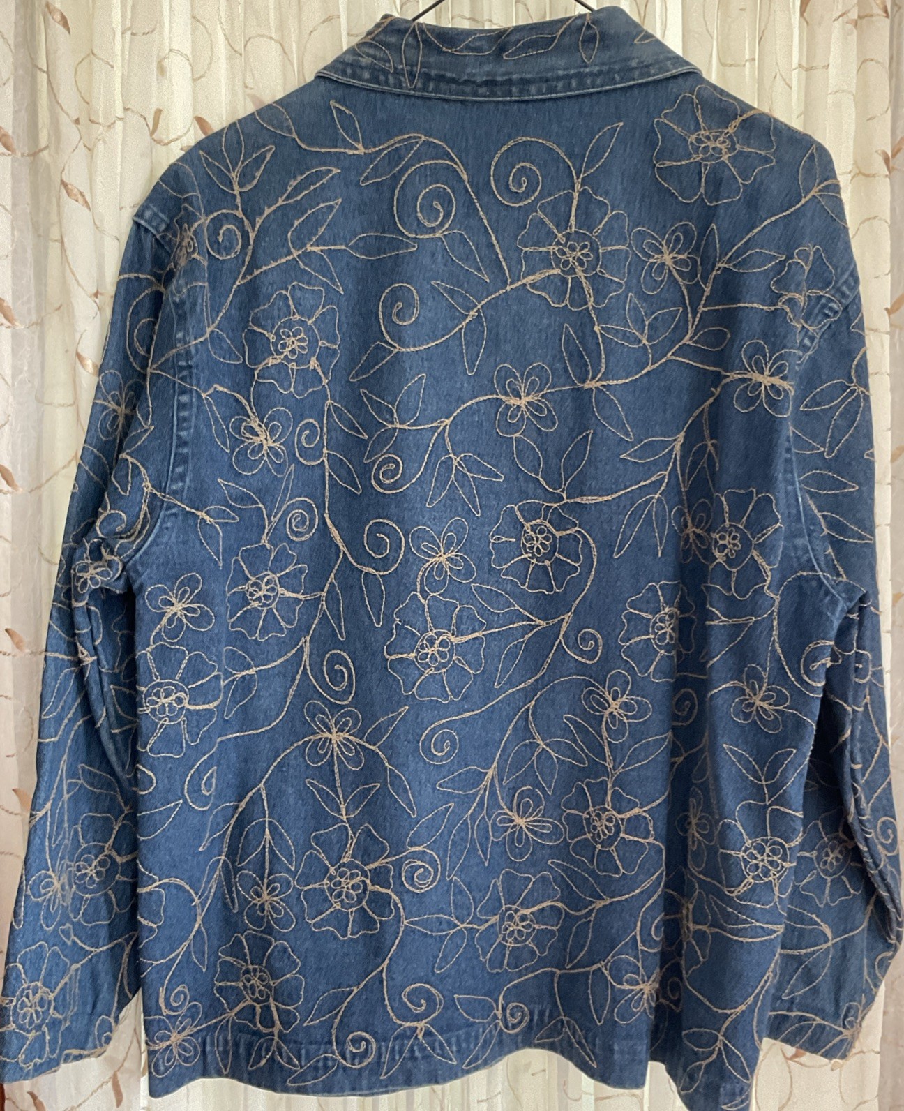 New Directions Womens Denim Blue Jacket Size M Embroidered Tan Flowers NWOT