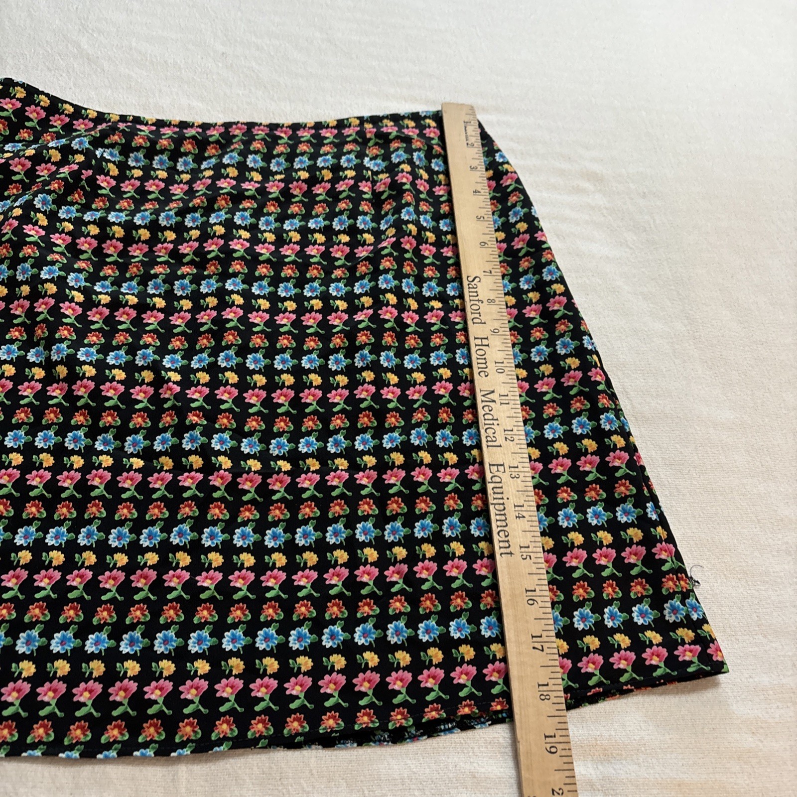 VTG 90’s Compagnie Internationale Express Skirt Black Floral Artsy Sz 11/12