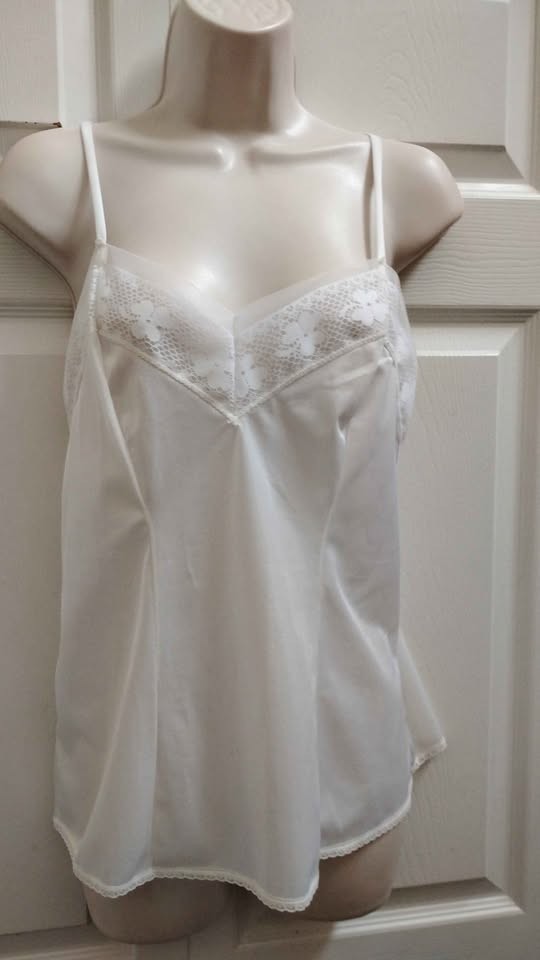 New Ashley Taylor White Slip Camisole Top Lace Trim V-Neck Medium