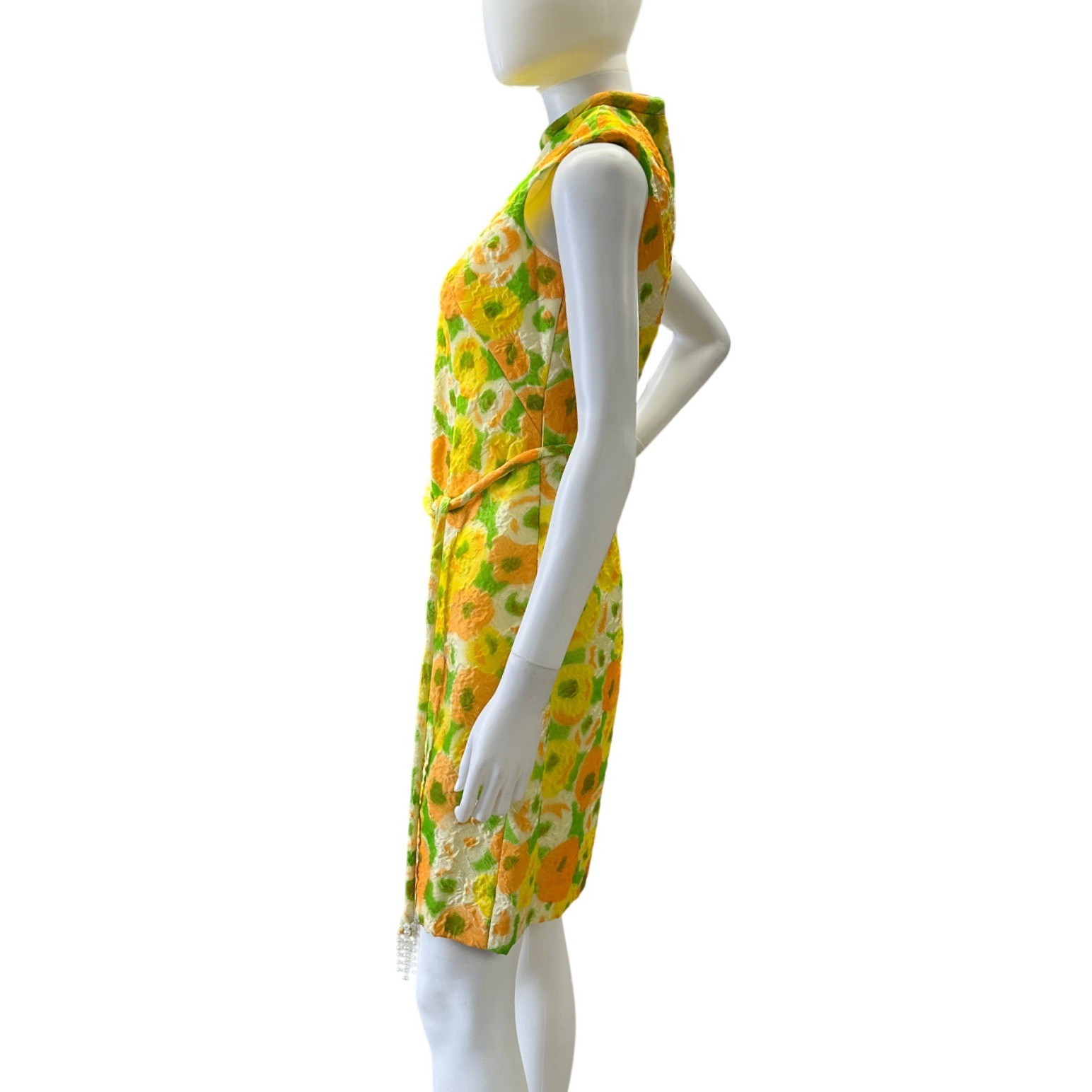 Vintage 60s Sleeveless Mod Floral Shift Dress A Line Quilted High Neck NOS JS