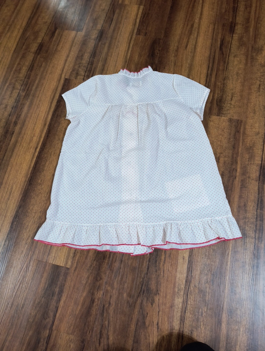 Vintage Katz Button Up White With Red Polka Dot Pajama Top Medium?