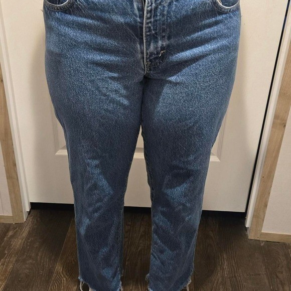 Vintage tommy Hilfiger blue denim jeans women size 6 Frayed Cuff 28 Inseam