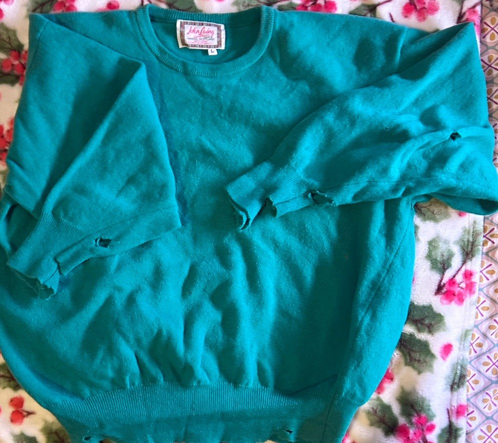 RARE John Laing 100% Lambswool Sweater Green Sz Large Made In Scotland (Damaged)