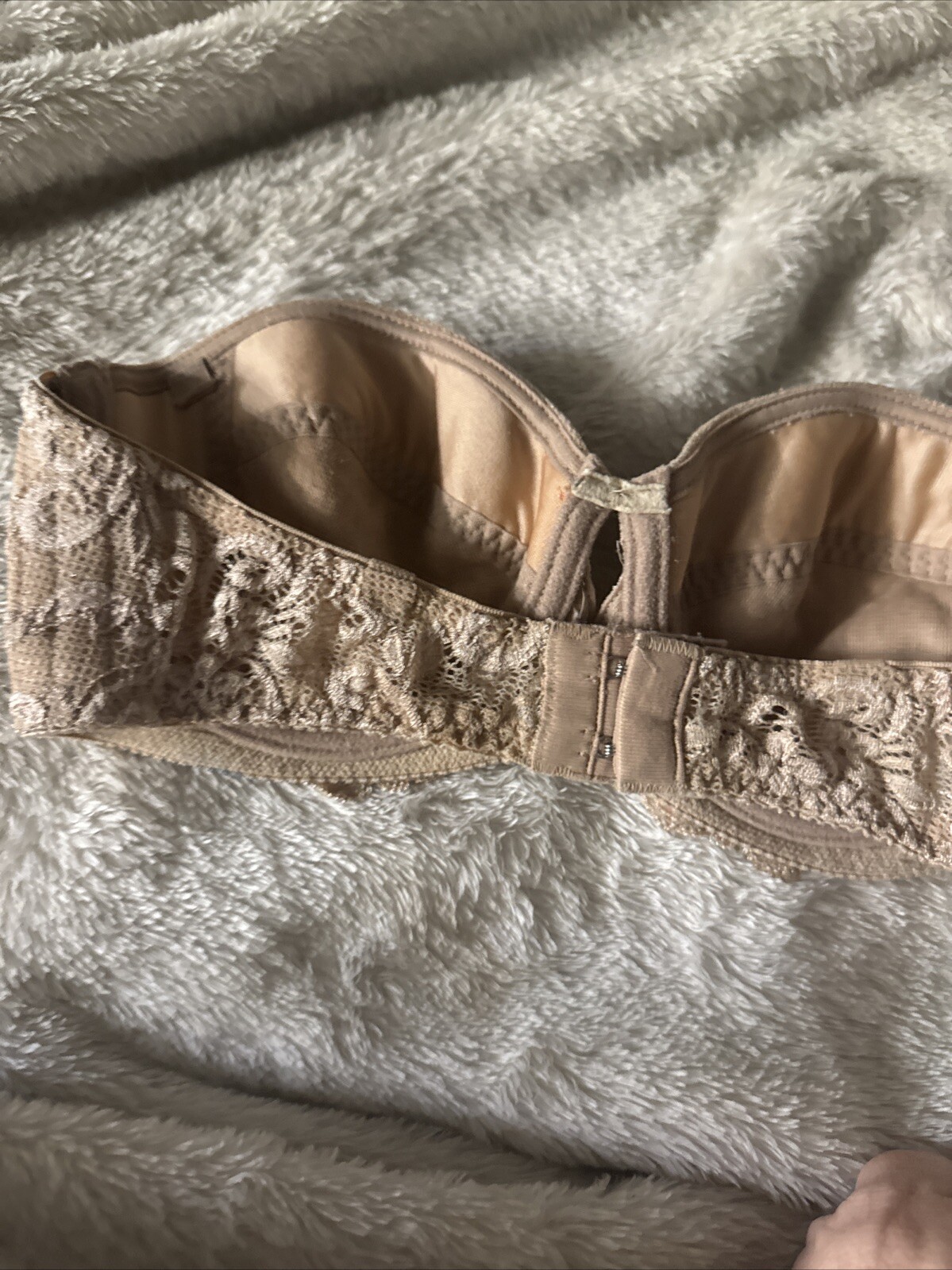 Vintage Warners Strapless Underwire Beige lace Sides Bra 30B